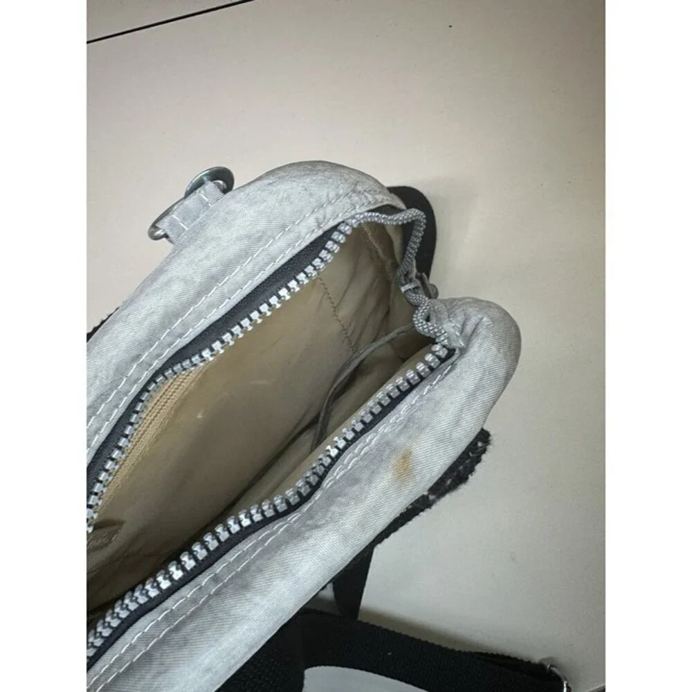 Kipling Small Gray Bag Pockets Logo Unisex Stitching